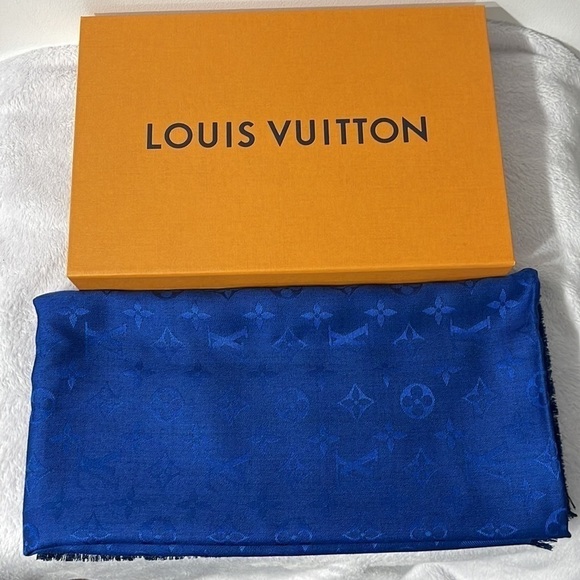 Louis Vuitton Accessories - Authentic Louis Vuitton shawl/ scarf